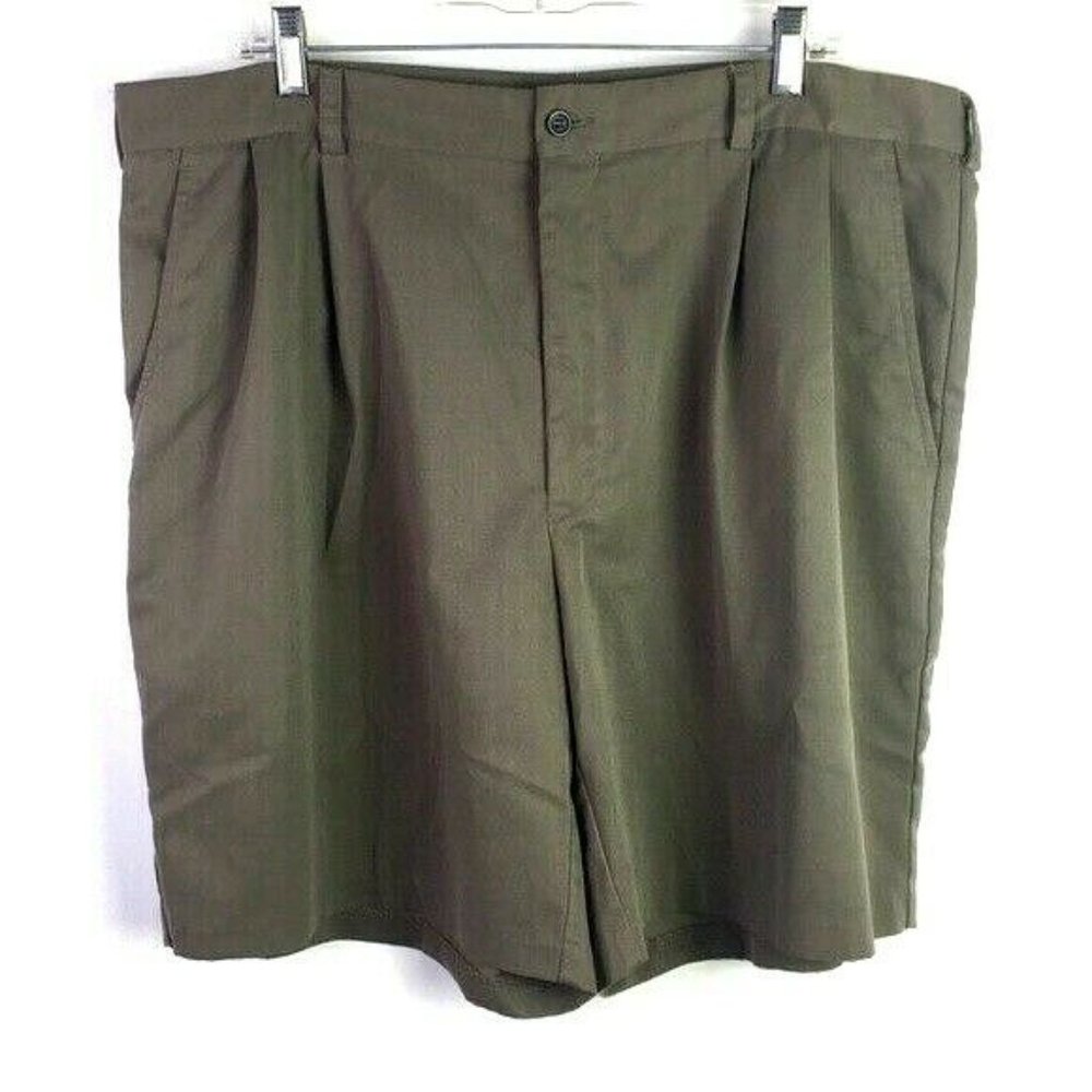IZOD Men’s Shorts Size 40 Pleated Front Brown *N - Picture 1 of 5